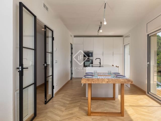 3 bedroom Villa for sale in Banyoles with pool garage - € 715,000 (Ref: 9332735)