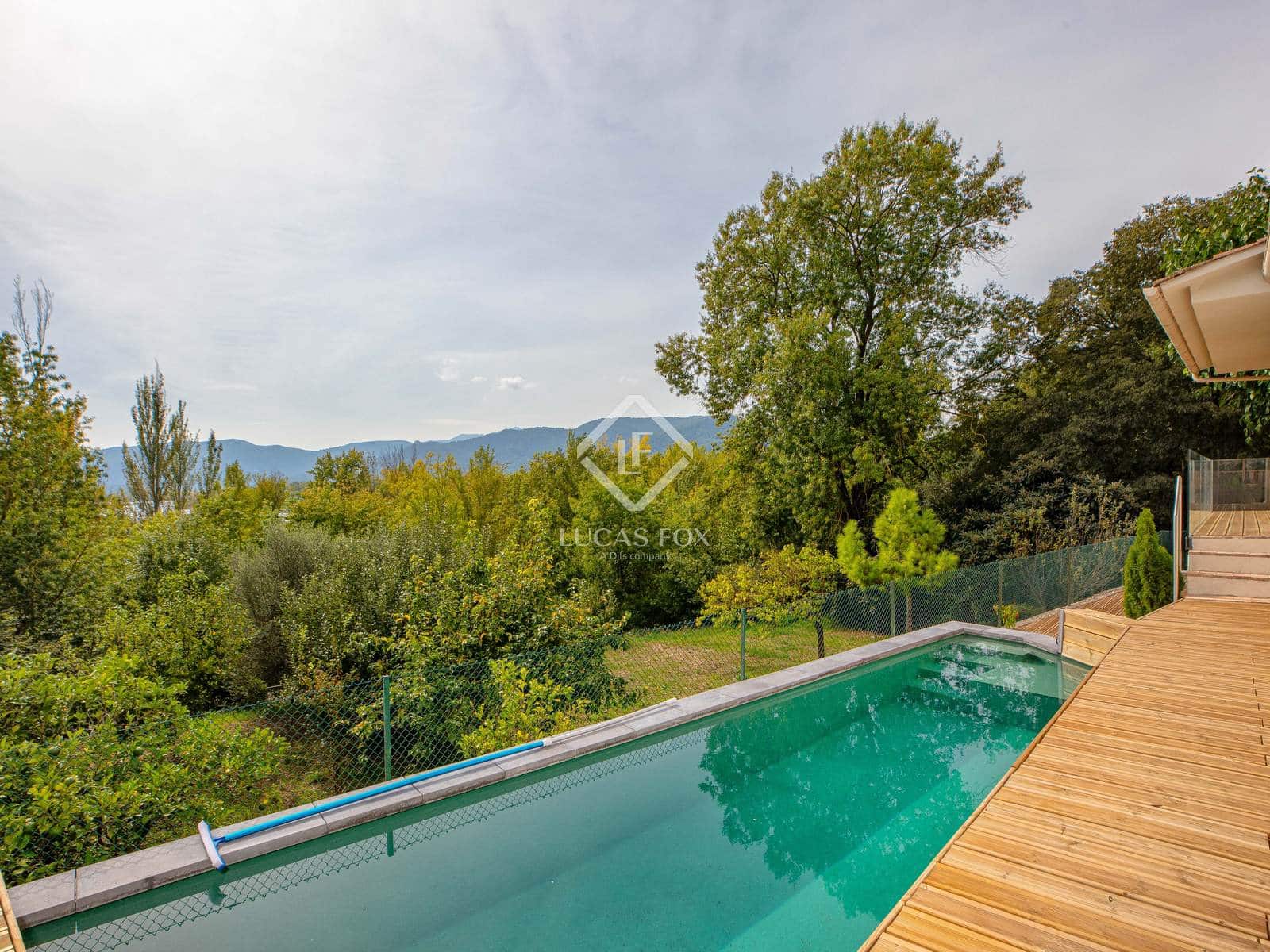 3 bedroom Villa for sale in Banyoles with pool garage - € 715,000 (Ref: 9332735)