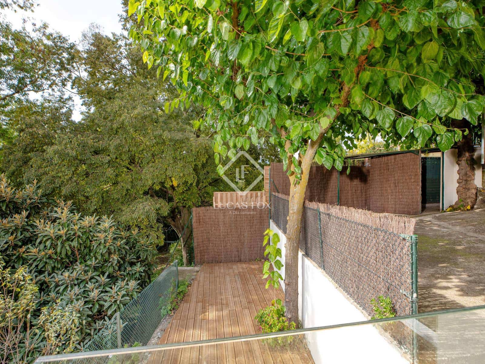 3 bedroom Villa for sale in Banyoles with pool garage - € 715,000 (Ref: 9332735)