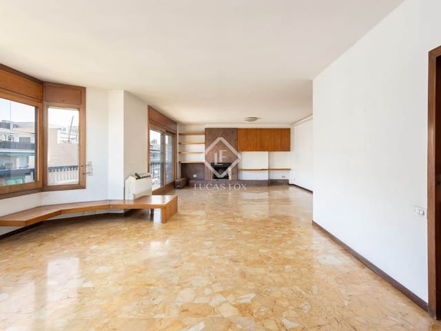 6 soveværelse Penthouse til salg i Barcelona by med swimmingpool garage - € 2.300.000 (Ref: 9332886)