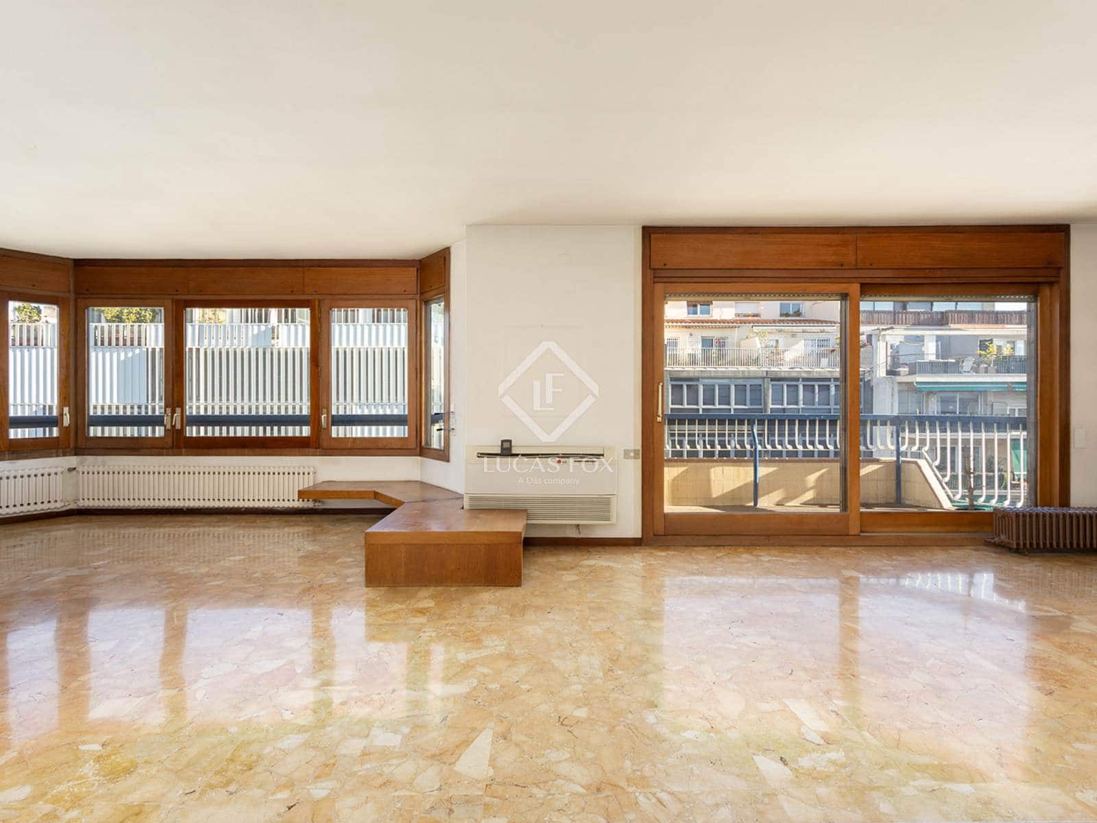 6 soveværelse Penthouse til salg i Barcelona by med swimmingpool garage - € 2.300.000 (Ref: 9332886)