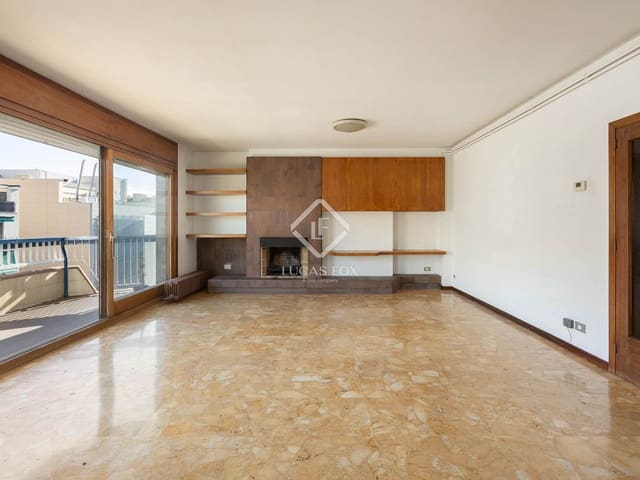 6 soveværelse Penthouse til salg i Barcelona by med swimmingpool garage - € 2.300.000 (Ref: 9332886)