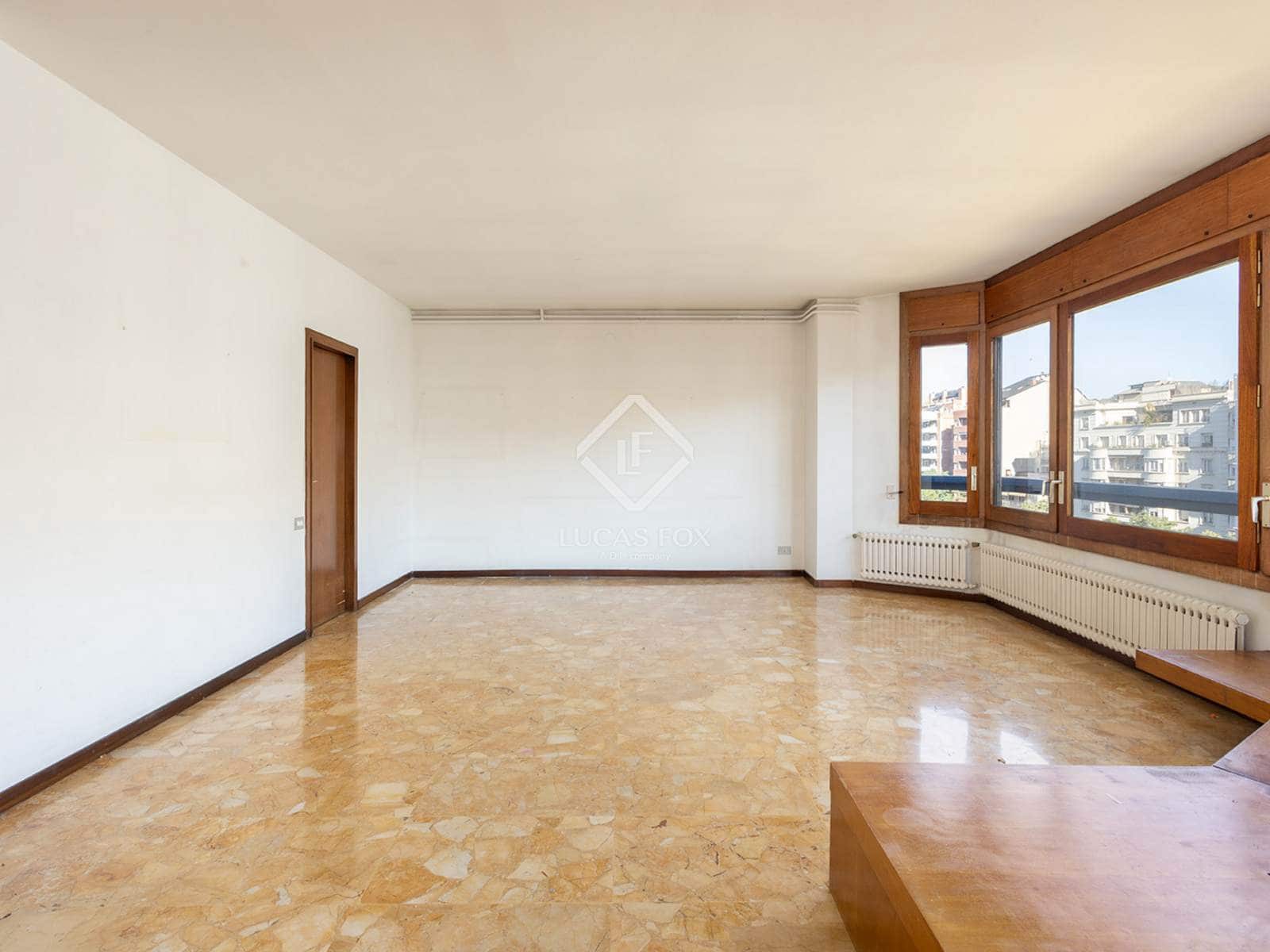 6 soveværelse Penthouse til salg i Barcelona by med swimmingpool garage - € 2.300.000 (Ref: 9332886)