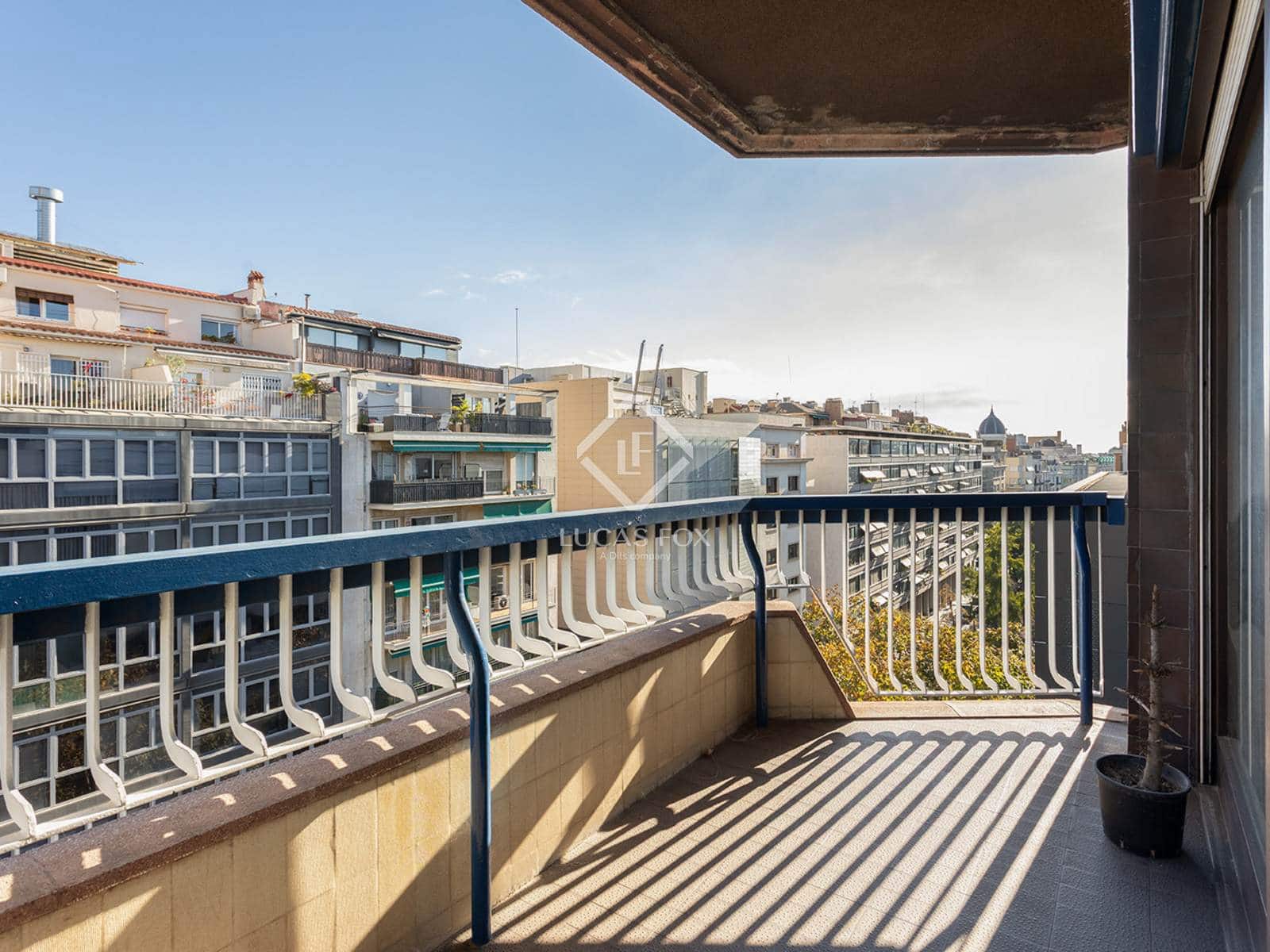 6 soveværelse Penthouse til salg i Barcelona by med swimmingpool garage - € 2.300.000 (Ref: 9332886)