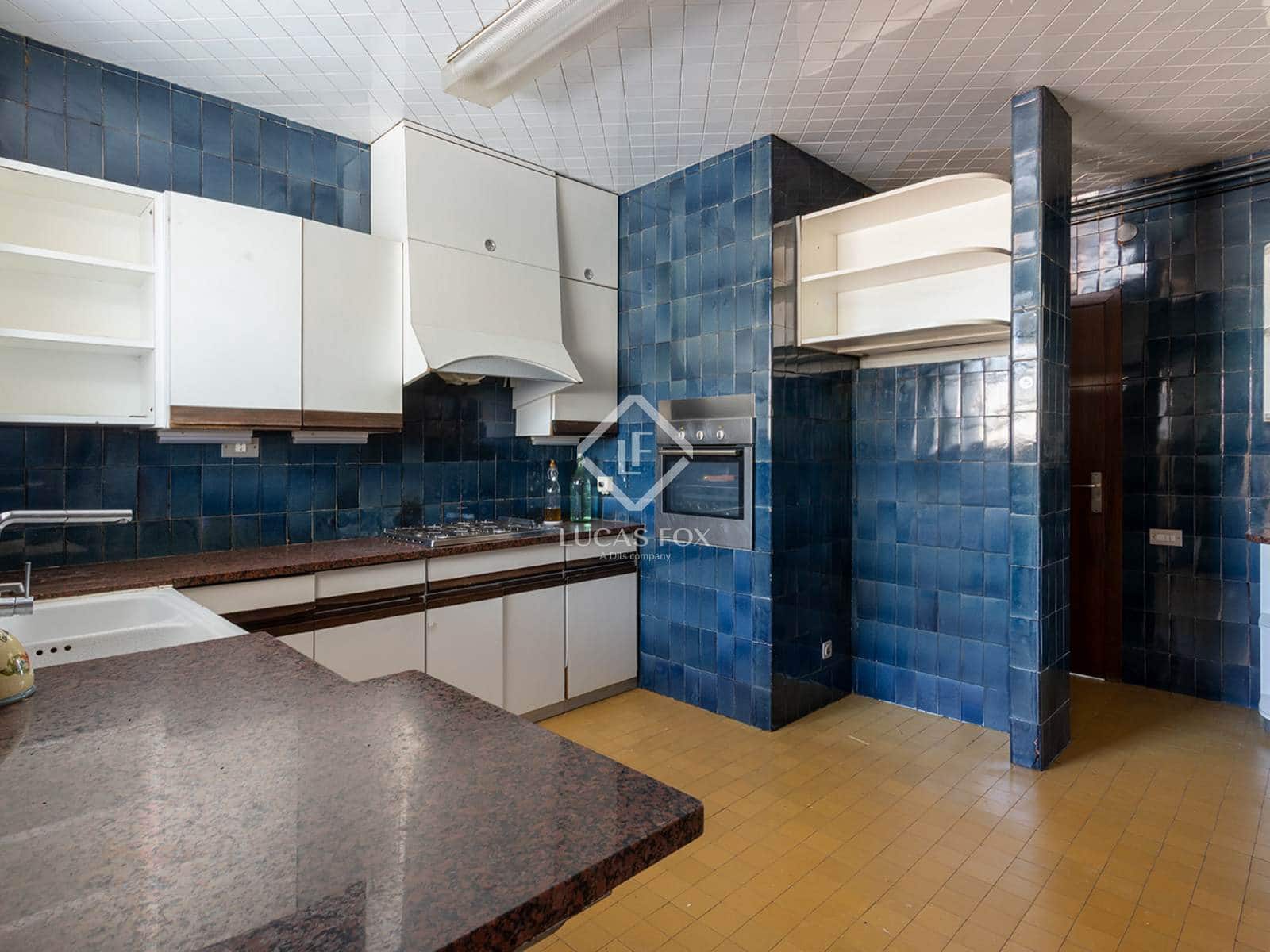 6 soveværelse Penthouse til salg i Barcelona by med swimmingpool garage - € 2.300.000 (Ref: 9332886)