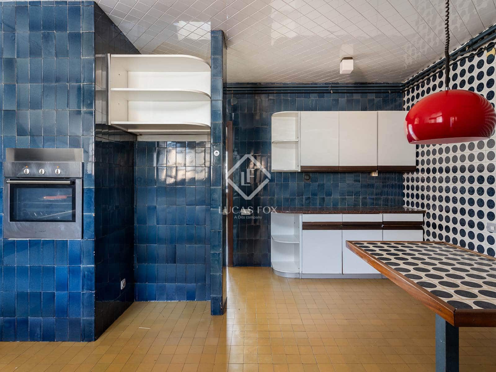 6 soveværelse Penthouse til salg i Barcelona by med swimmingpool garage - € 2.300.000 (Ref: 9332886)