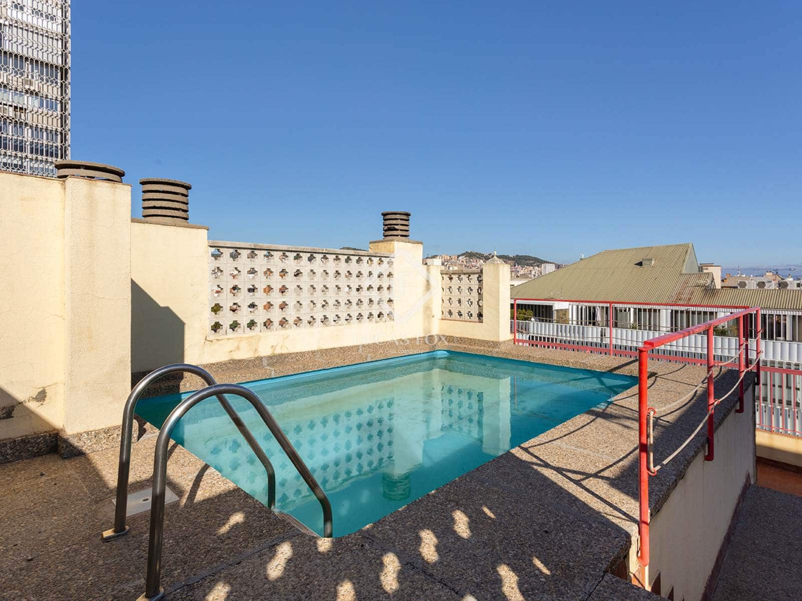 6 soveværelse Penthouse til salg i Barcelona by med swimmingpool garage - € 2.300.000 (Ref: 9332886)