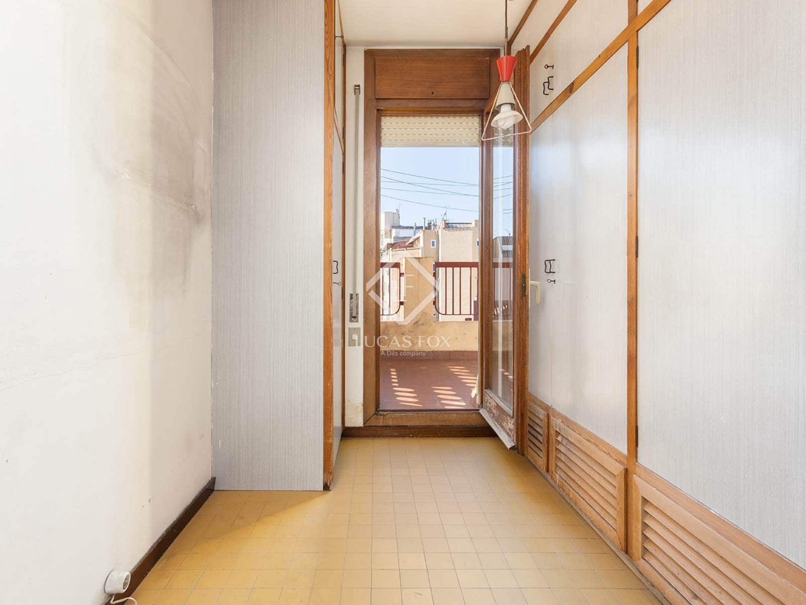 6 soveværelse Penthouse til salg i Barcelona by med swimmingpool garage - € 2.300.000 (Ref: 9332886)