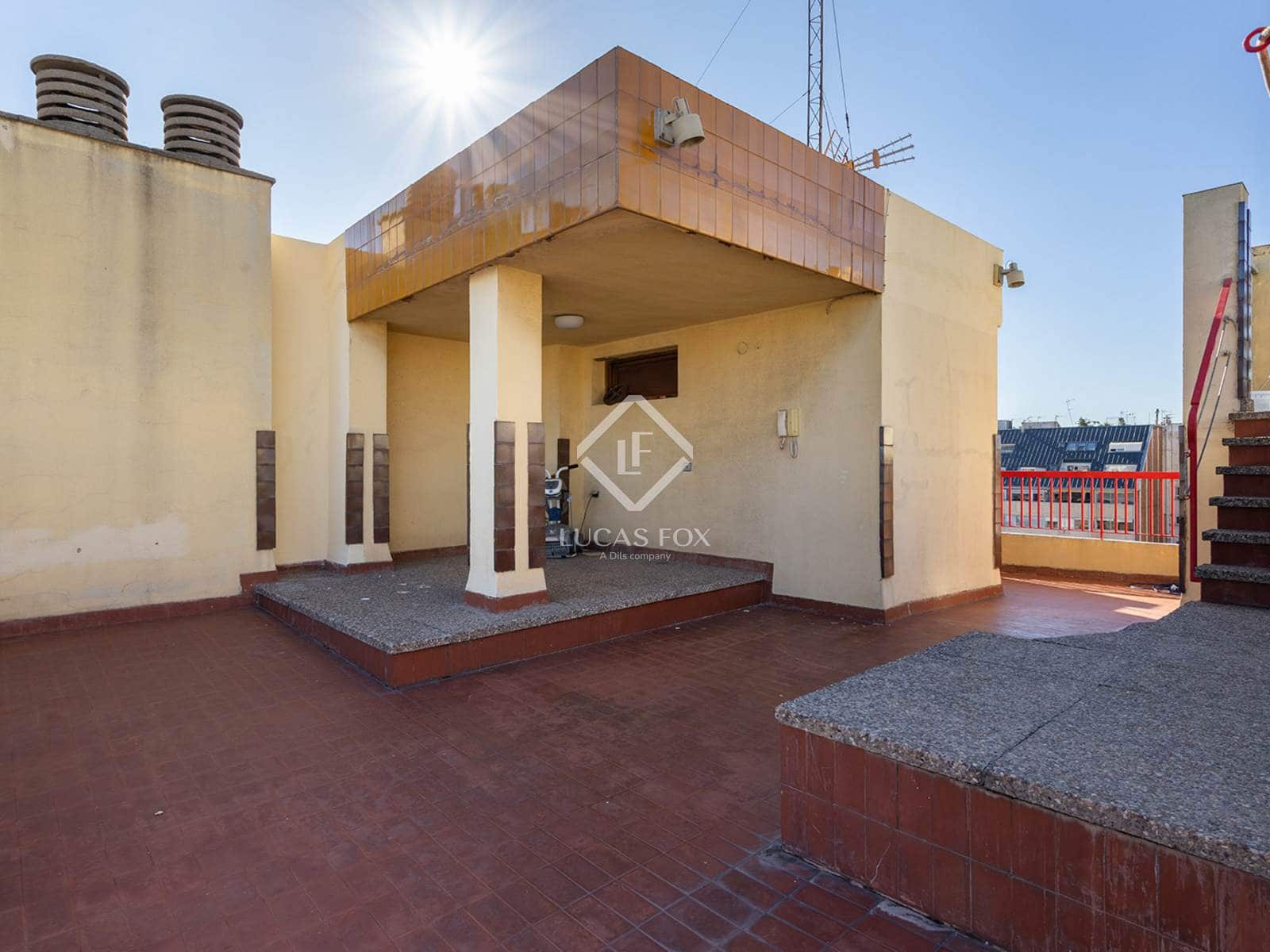 6 soveværelse Penthouse til salg i Barcelona by med swimmingpool garage - € 2.300.000 (Ref: 9332886)