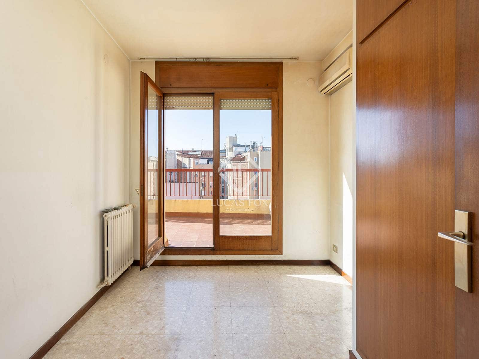 6 soveværelse Penthouse til salg i Barcelona by med swimmingpool garage - € 2.300.000 (Ref: 9332886)