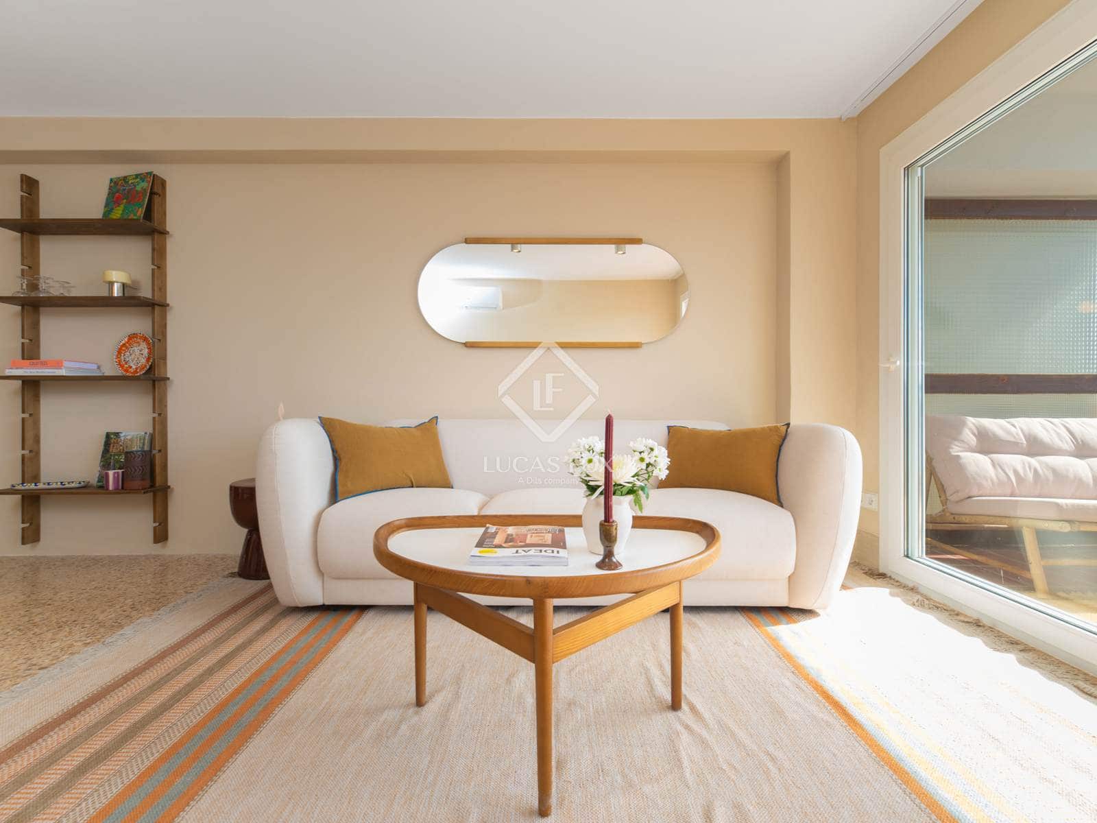 2 bedroom Apartment for sale in Sant Antoni de Portmany with pool - € 590,000 (Ref: 9334259)