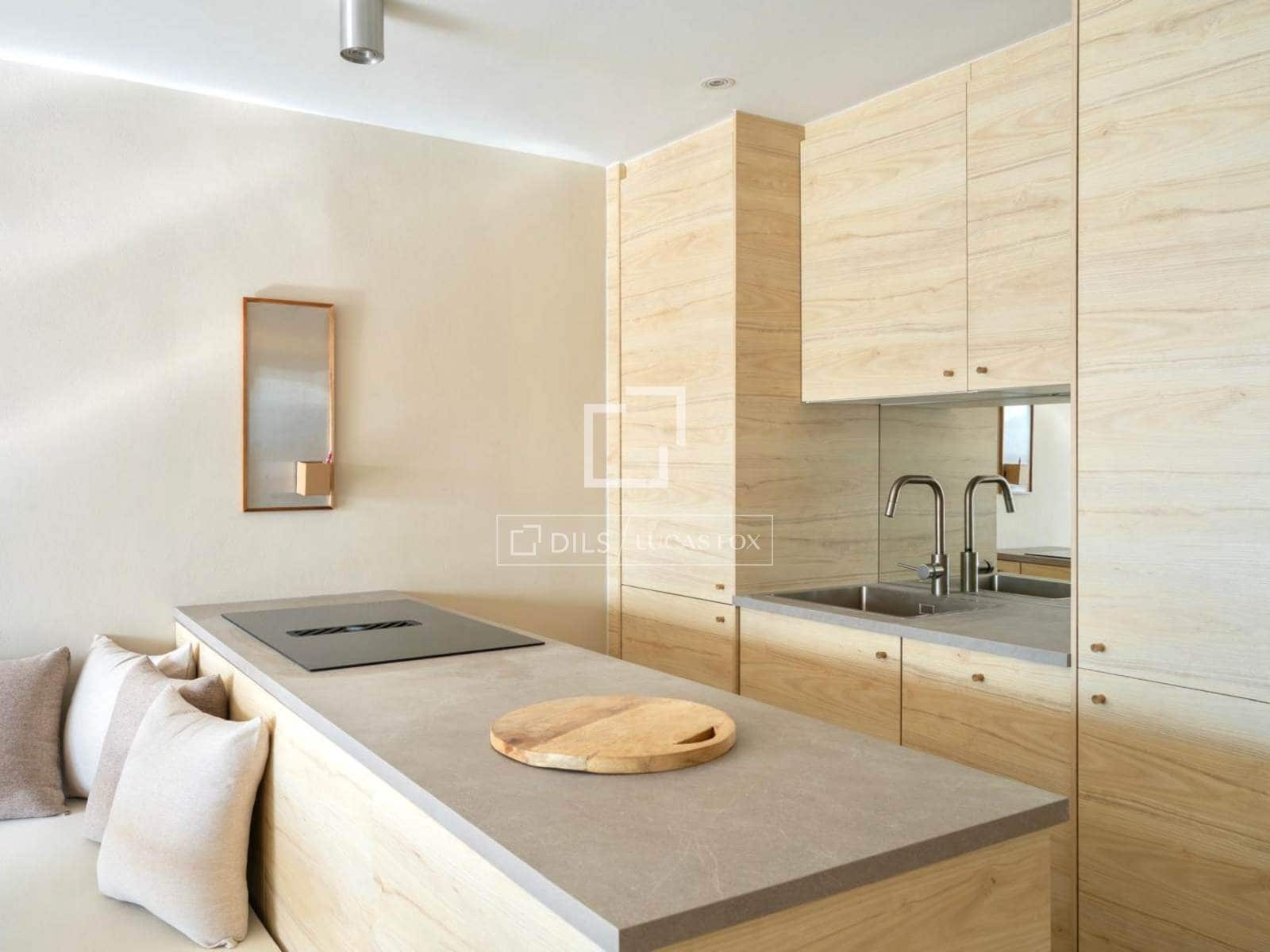 2 soveværelse Lejlighed til salg i Sant Antoni de Portmany med swimmingpool - € 590.000 (Ref: 9334259)