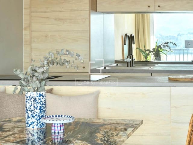 2 bedroom Apartment for sale in Sant Antoni de Portmany with pool - € 590,000 (Ref: 9334259)