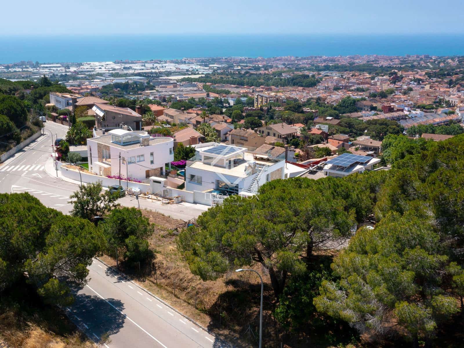 4 makuuhuone Huvila myytävänä paikassa Vilassar de Dalt mukana uima-altaan 
autotalli - 1 350 000 € (Ref: 9335431)