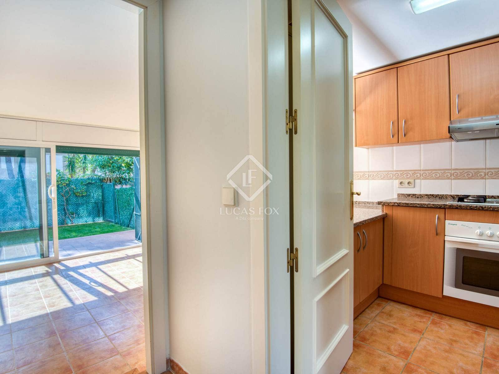 4 slaapkamer Villa te koop in Sant Feliu de Guixols met zwembad garage - € 485.000 (Ref: 9335578)