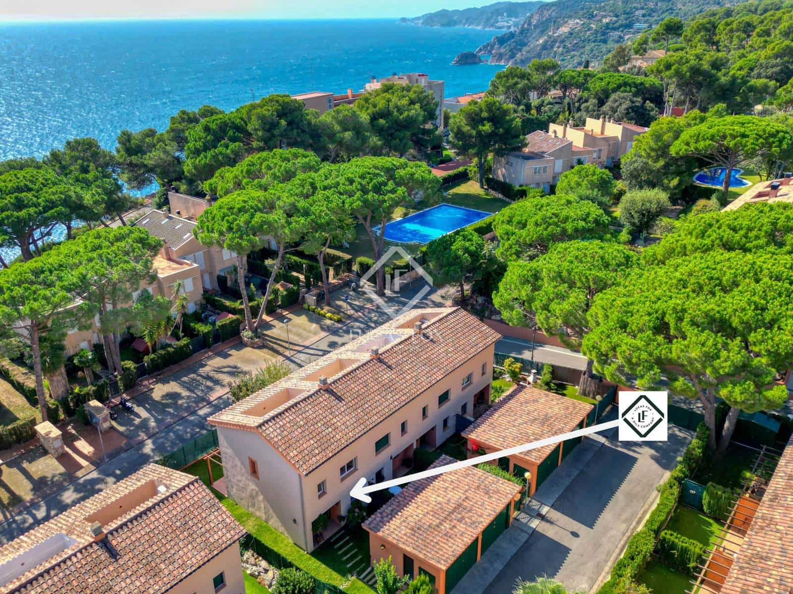 4 slaapkamer Villa te koop in Sant Feliu de Guixols met zwembad garage - € 485.000 (Ref: 9335578)