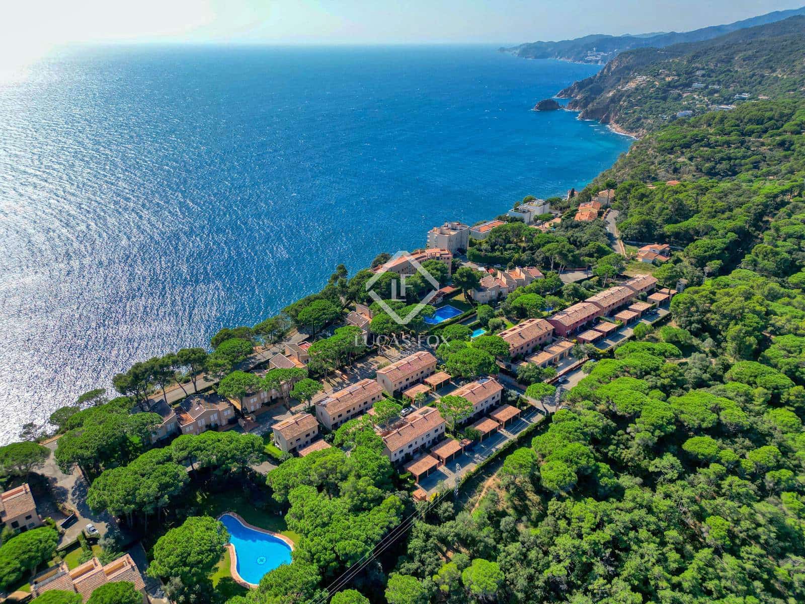 4 slaapkamer Villa te koop in Sant Feliu de Guixols met zwembad garage - € 485.000 (Ref: 9335578)