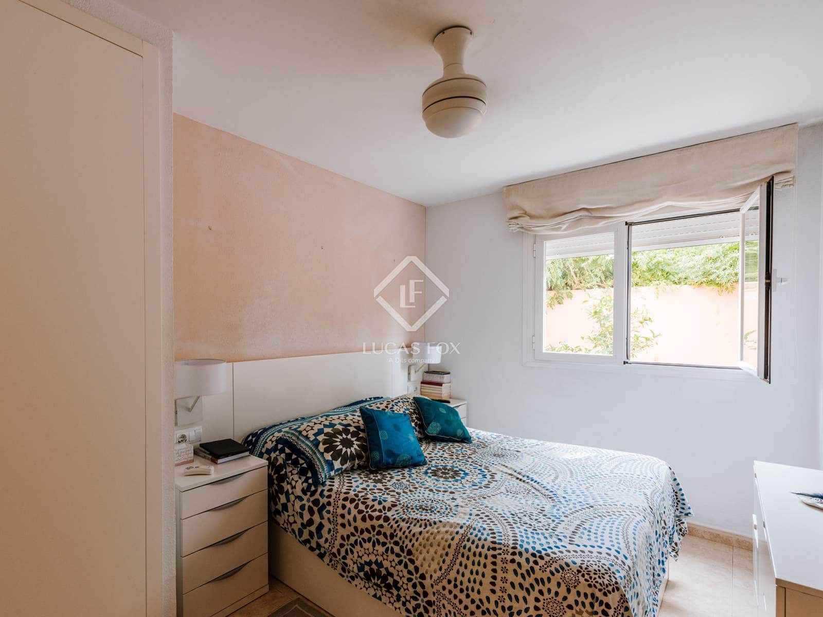 3 soveværelse Lejlighed til salg i Sant Antoni de Portmany med garage - € 690.000 (Ref: 9337005)