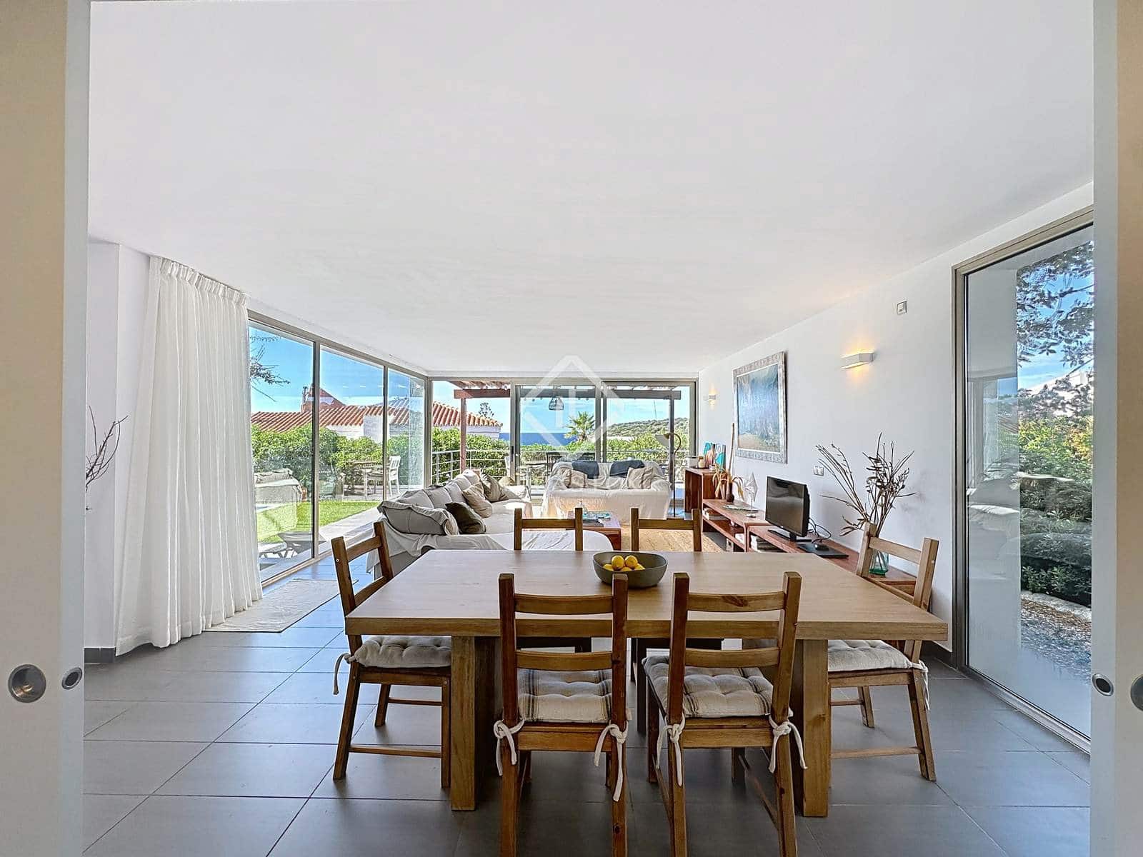 4 sypialnia Willa na sprzedaż w Mahon / Mao z basenem garażem - 1 400 000 € (Ref: 9337157)