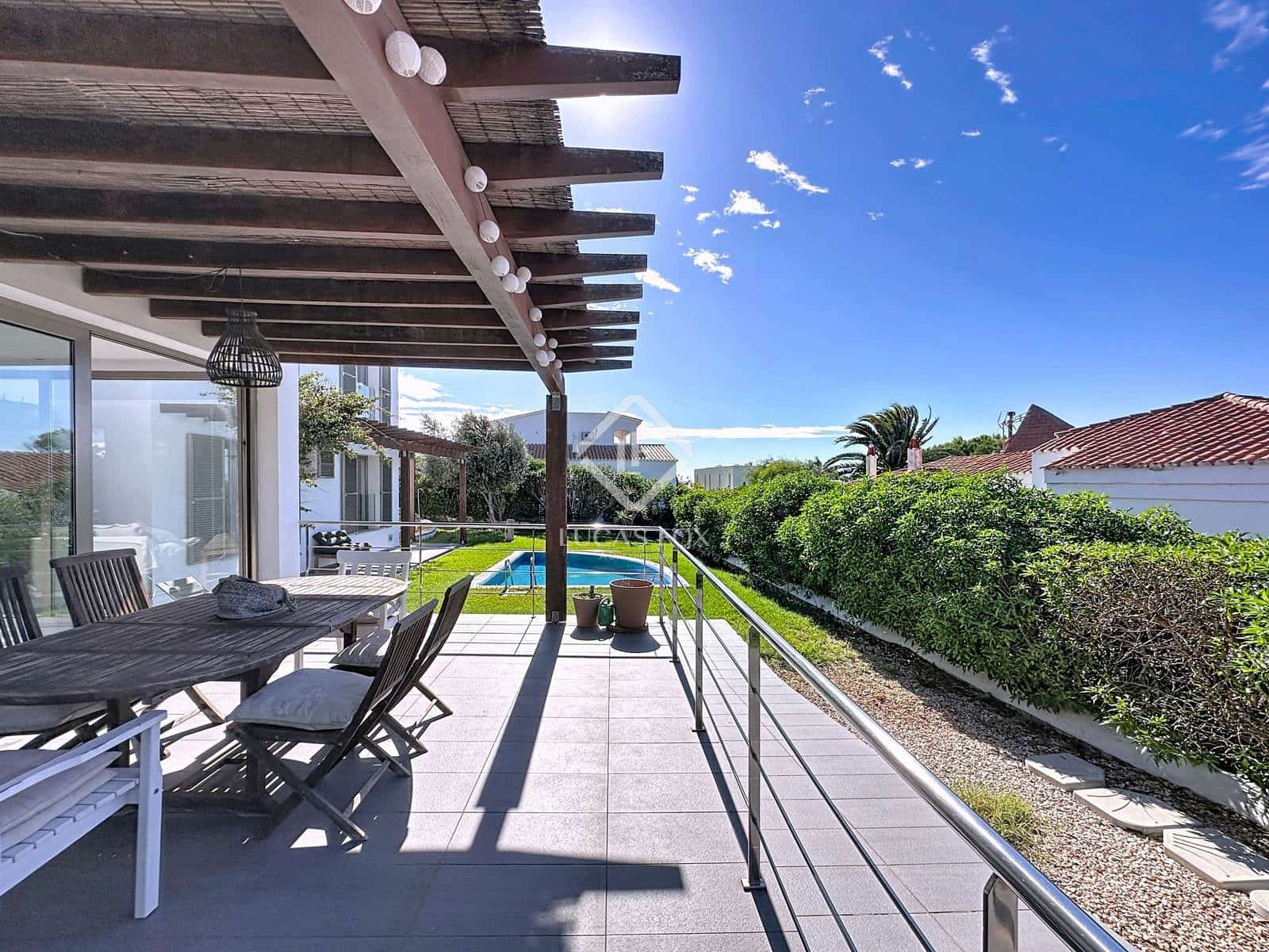 4 sypialnia Willa na sprzedaż w Mahon / Mao z basenem garażem - 1 400 000 € (Ref: 9337157)