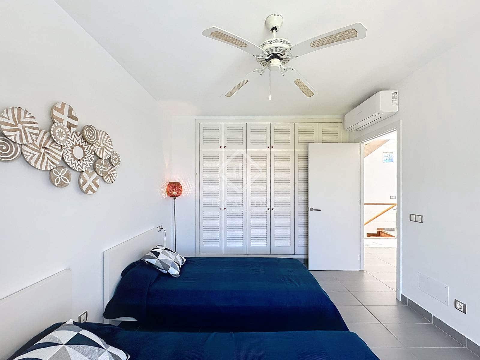 4 sypialnia Willa na sprzedaż w Mahon / Mao z basenem garażem - 1 400 000 € (Ref: 9337157)