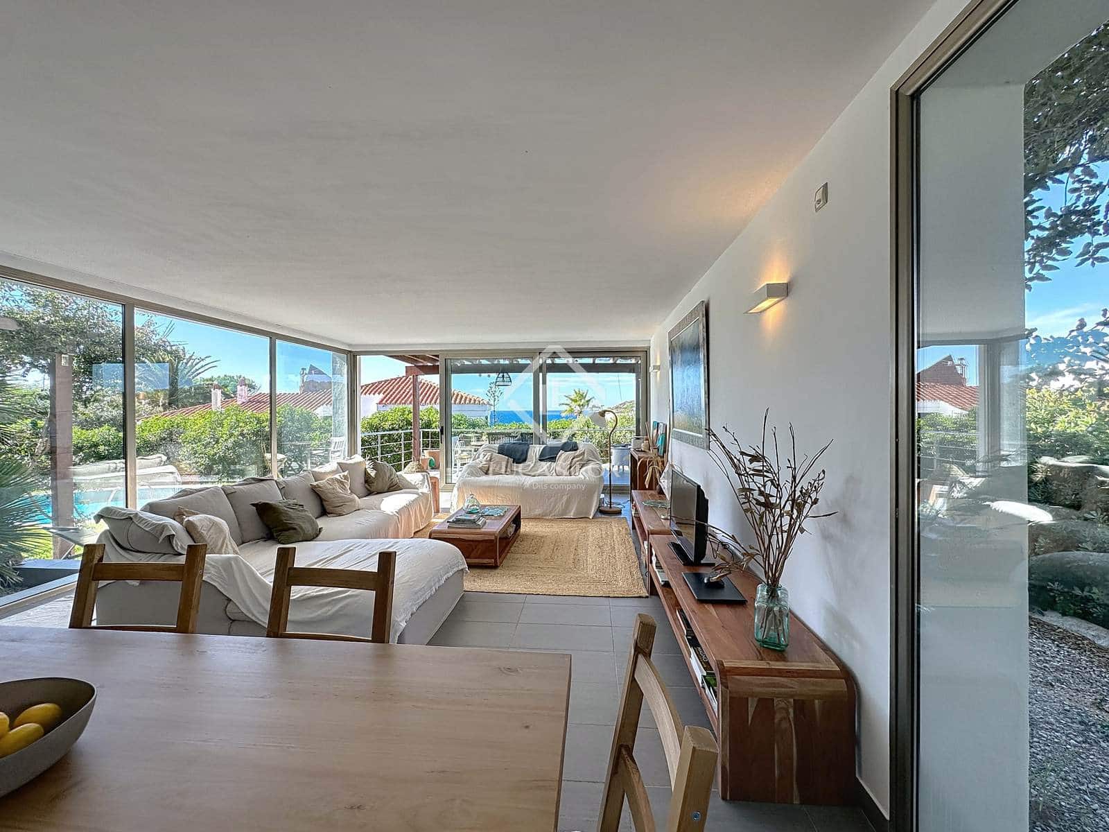 4 sypialnia Willa na sprzedaż w Mahon / Mao z basenem garażem - 1 400 000 € (Ref: 9337157)