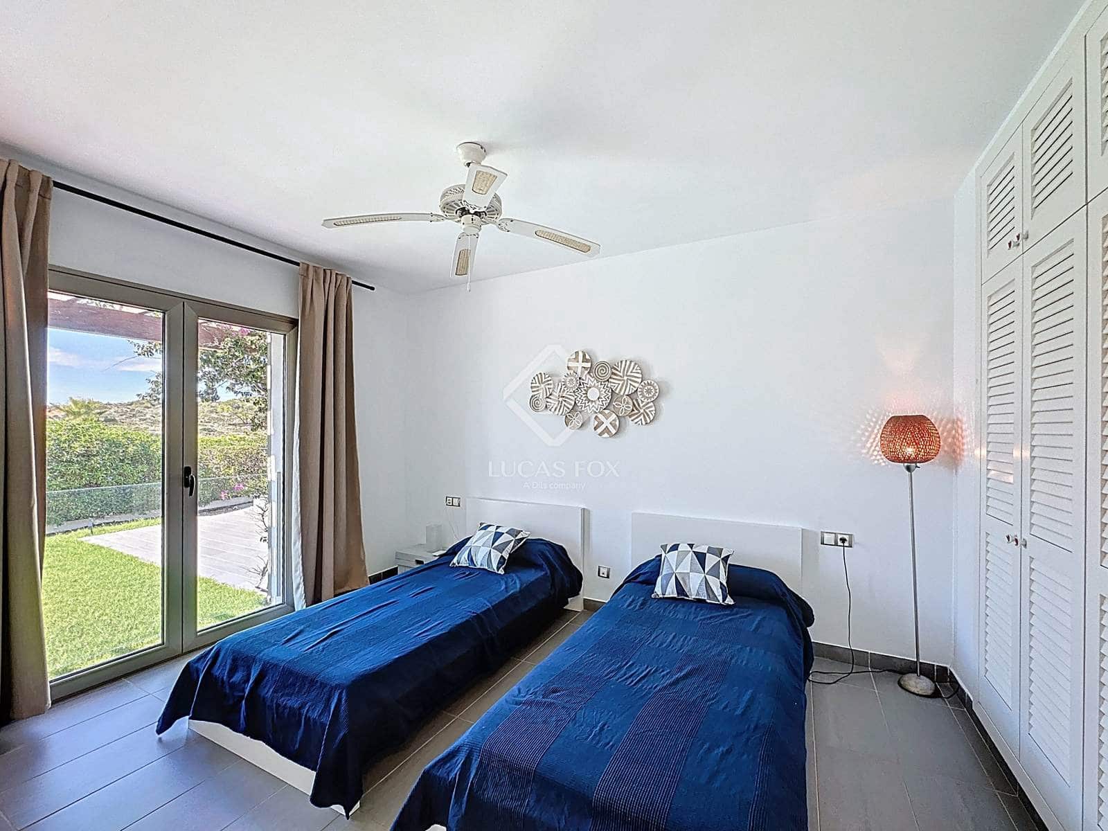 4 sypialnia Willa na sprzedaż w Mahon / Mao z basenem garażem - 1 400 000 € (Ref: 9337157)