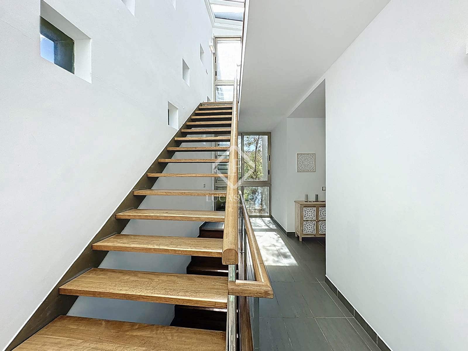 4 sypialnia Willa na sprzedaż w Mahon / Mao z basenem garażem - 1 400 000 € (Ref: 9337157)