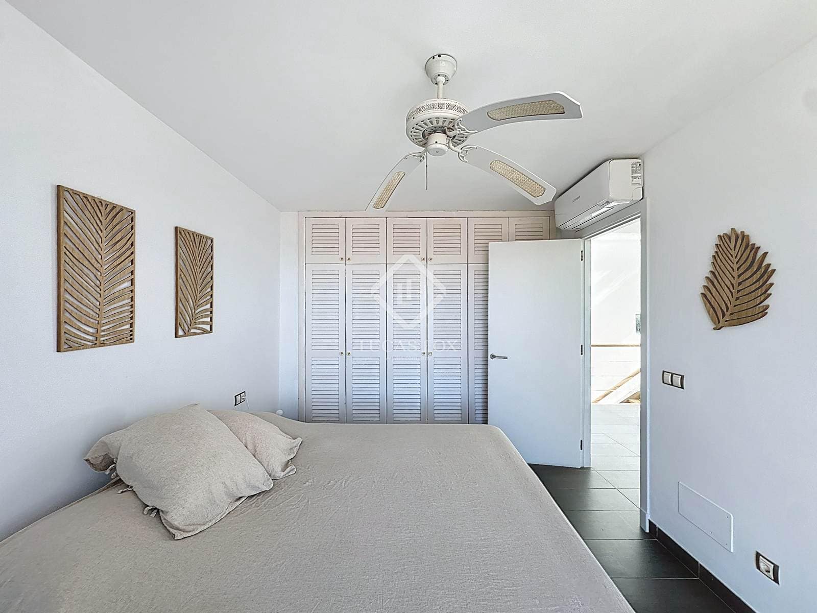 4 sypialnia Willa na sprzedaż w Mahon / Mao z basenem garażem - 1 400 000 € (Ref: 9337157)