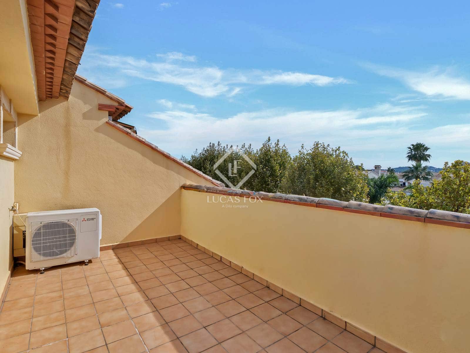 2 bedroom Apartment for sale in Javea / Xabia with pool garage - € 435,000 (Ref: 9338561)