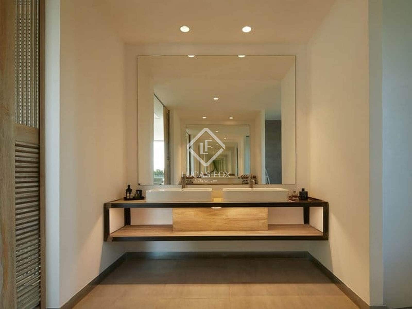 8 soverom Villa til salgs i Portinax med svømmebasseng garasje - € 7 250 000 (Ref: 9338562)