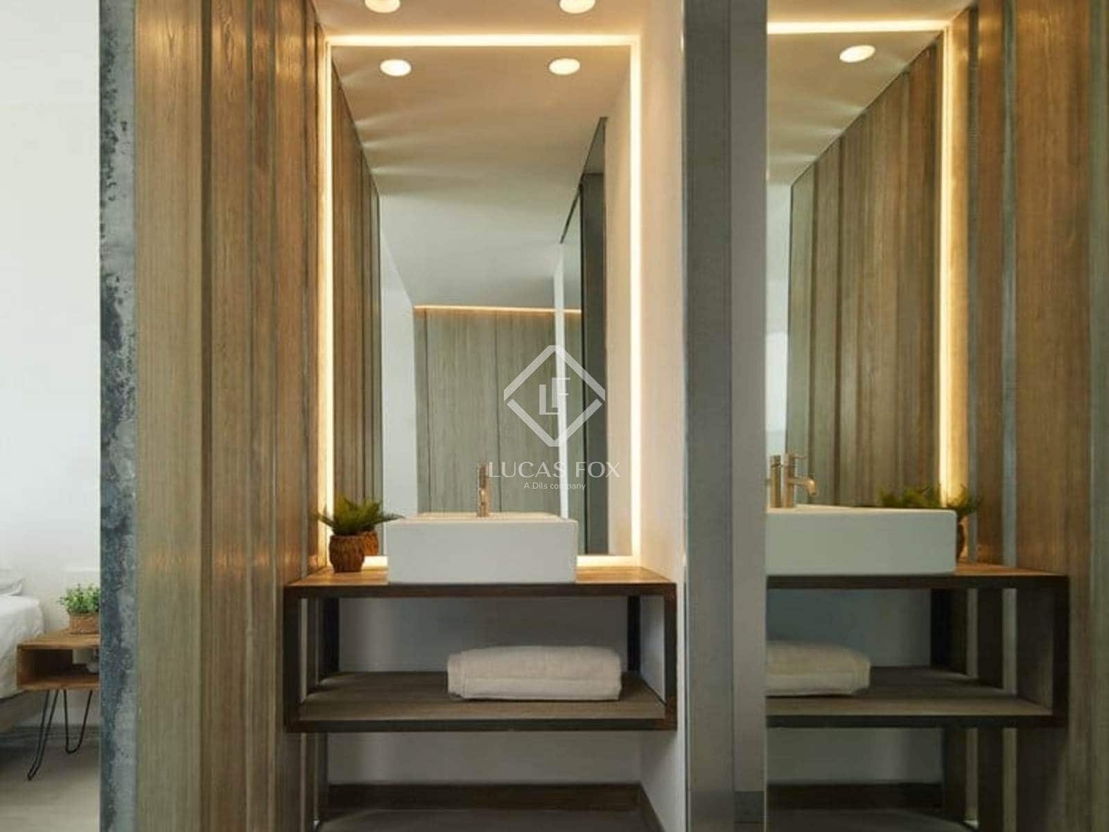 8 soverom Villa til salgs i Portinax med svømmebasseng garasje - € 7 250 000 (Ref: 9338562)