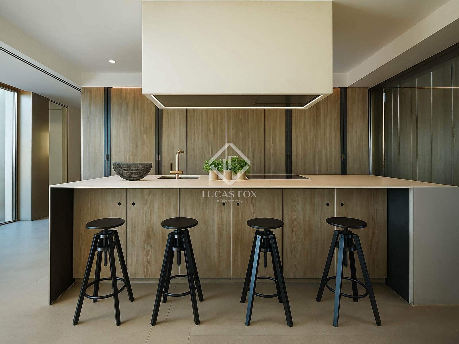 8 soverom Villa til salgs i Portinax med svømmebasseng garasje - € 7 250 000 (Ref: 9338562)