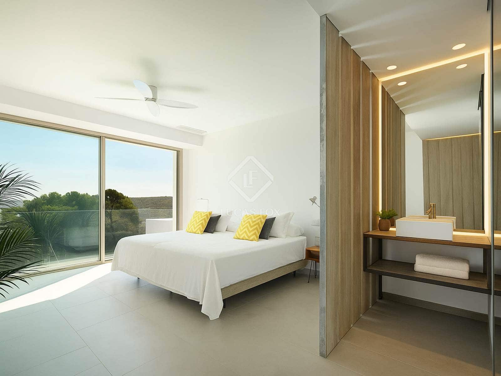 8 soverom Villa til salgs i Portinax med svømmebasseng garasje - € 7 250 000 (Ref: 9338562)