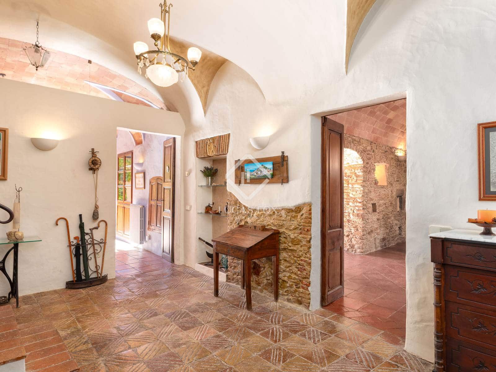 4 bedroom Villa for sale in Begur - € 985,000 (Ref: 9339145)