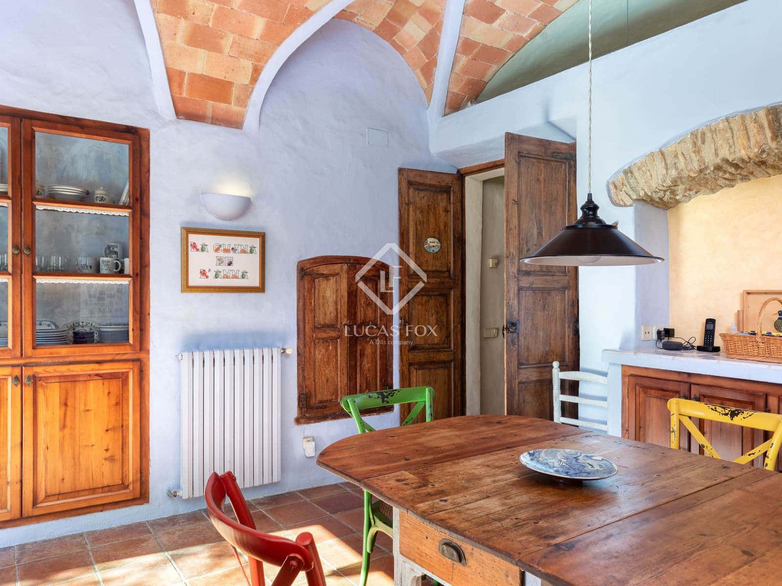 4 bedroom Villa for sale in Begur - € 985,000 (Ref: 9339145)