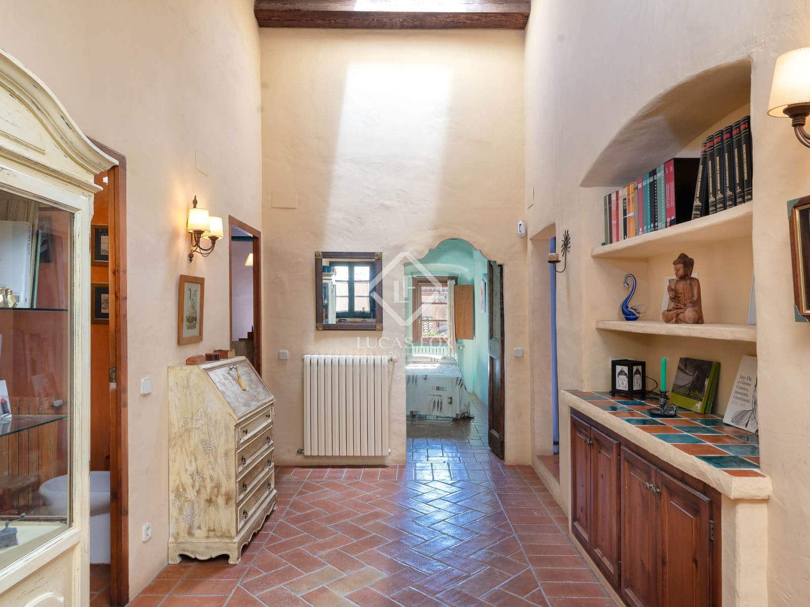 4 bedroom Villa for sale in Begur - € 985,000 (Ref: 9339145)