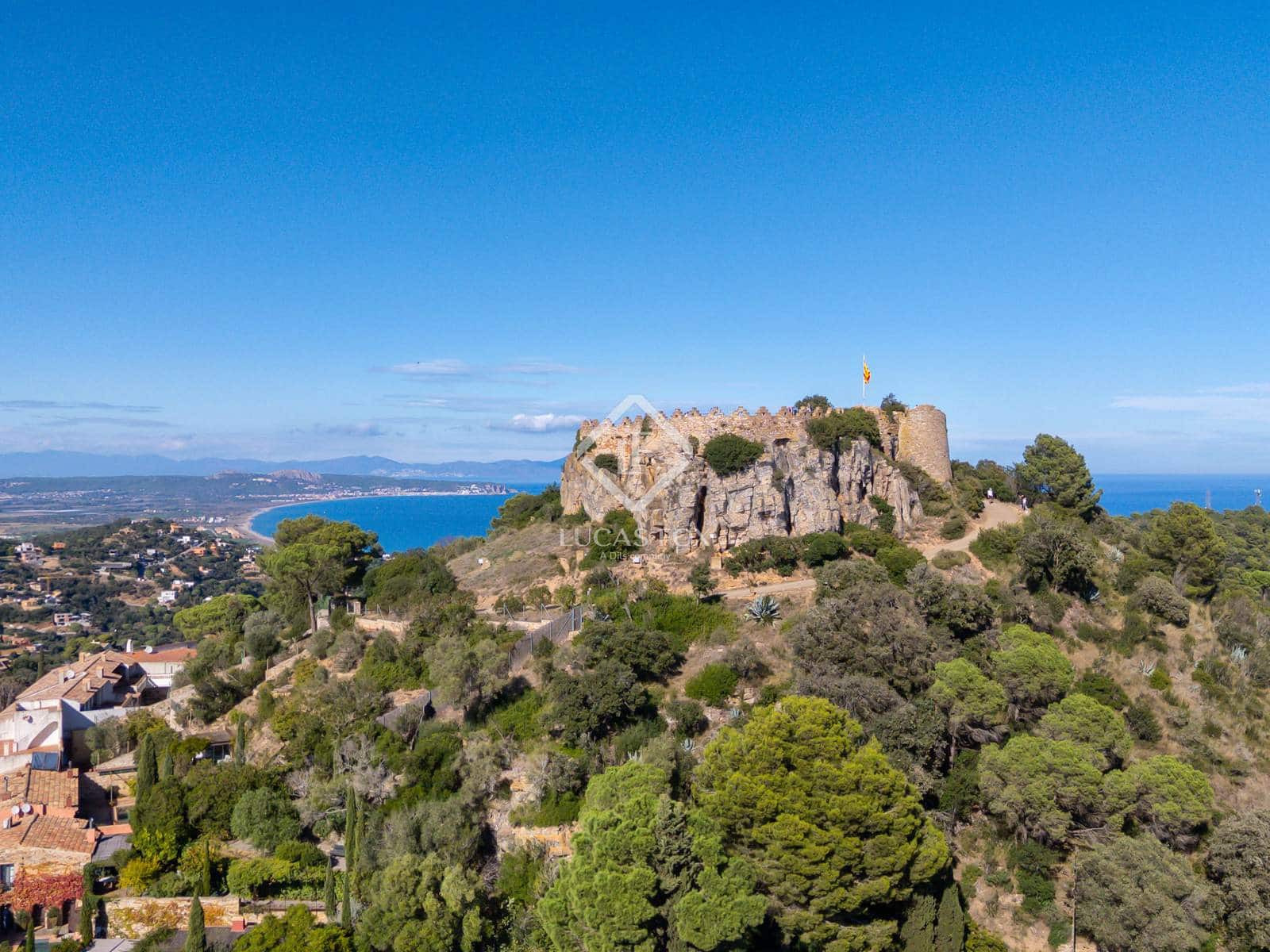 4 bedroom Villa for sale in Begur - € 985,000 (Ref: 9339145)