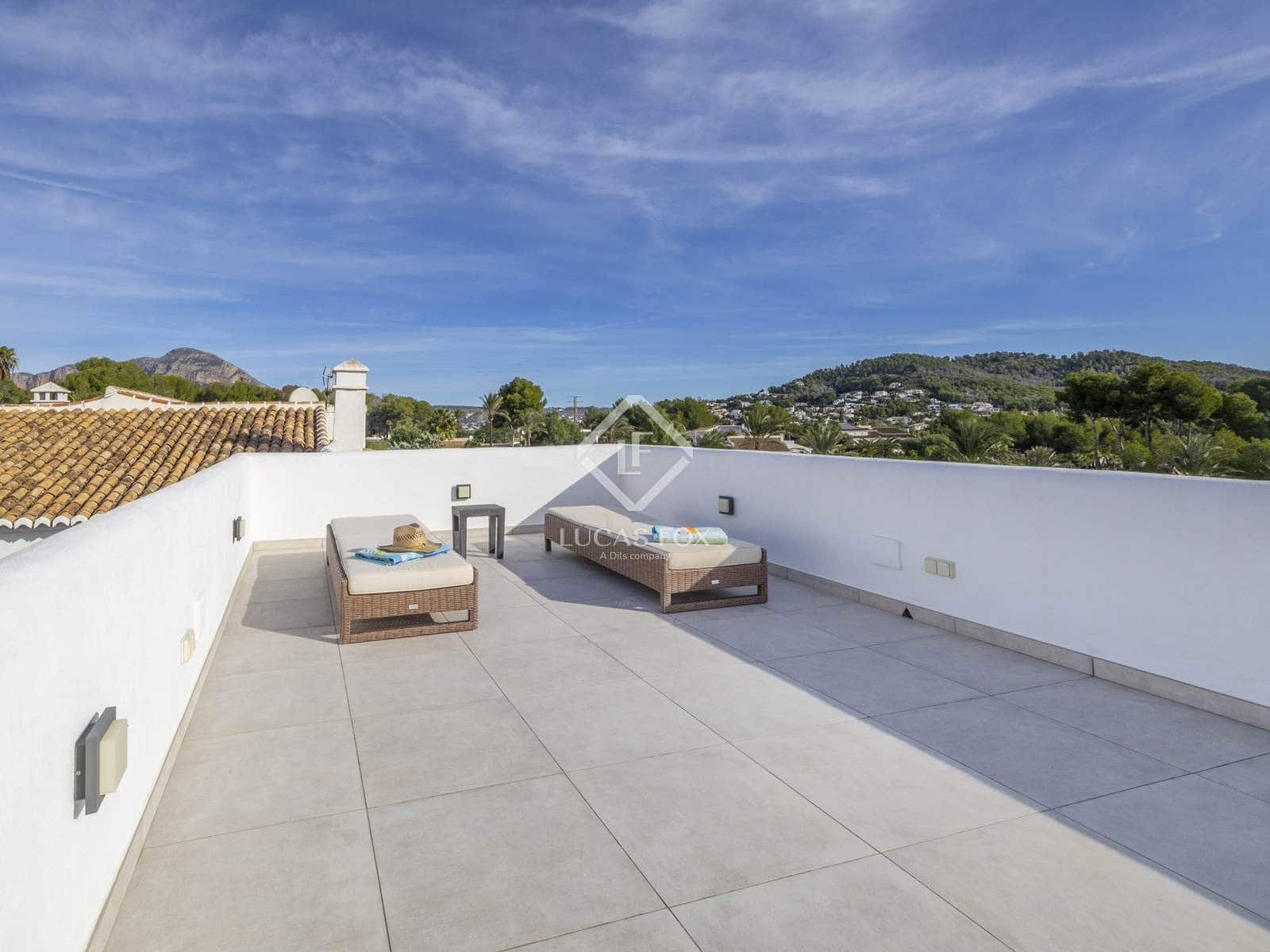 5 quarto Moradia para venda em Javea / Xabia com piscina garagem - 1 399 000 € (Ref: 9339148)