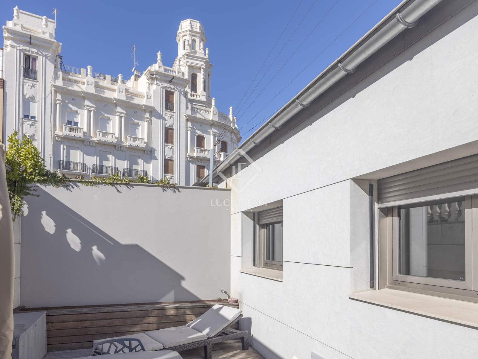 2 sypialnia Penthouse do wynajęcia w Miasto Walencja z garażem - 2 700 € (Ref: 9339149)