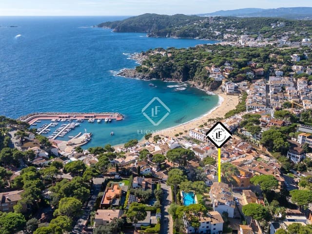 4 bedroom Villa for sale in Llafranc, Palafrugell with pool garage - € 1,730,000 (Ref: 9340083)