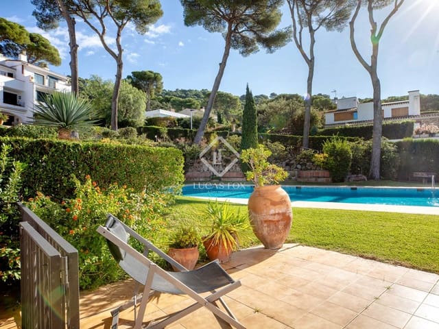 4 bedroom Villa for sale in Llafranc, Palafrugell with pool garage - € 1,730,000 (Ref: 9340083)