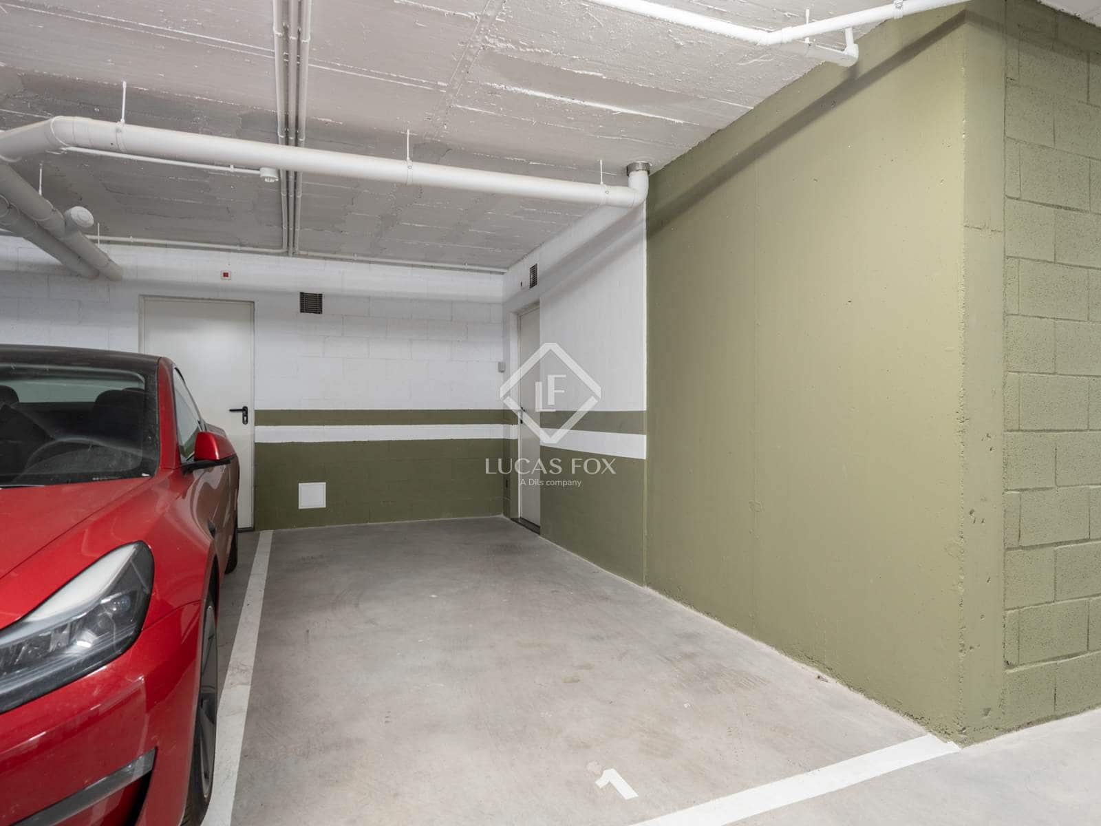 2 bedroom Apartment for rent in Castelldefels with pool garage - € 3,200 (Ref: 9340084)