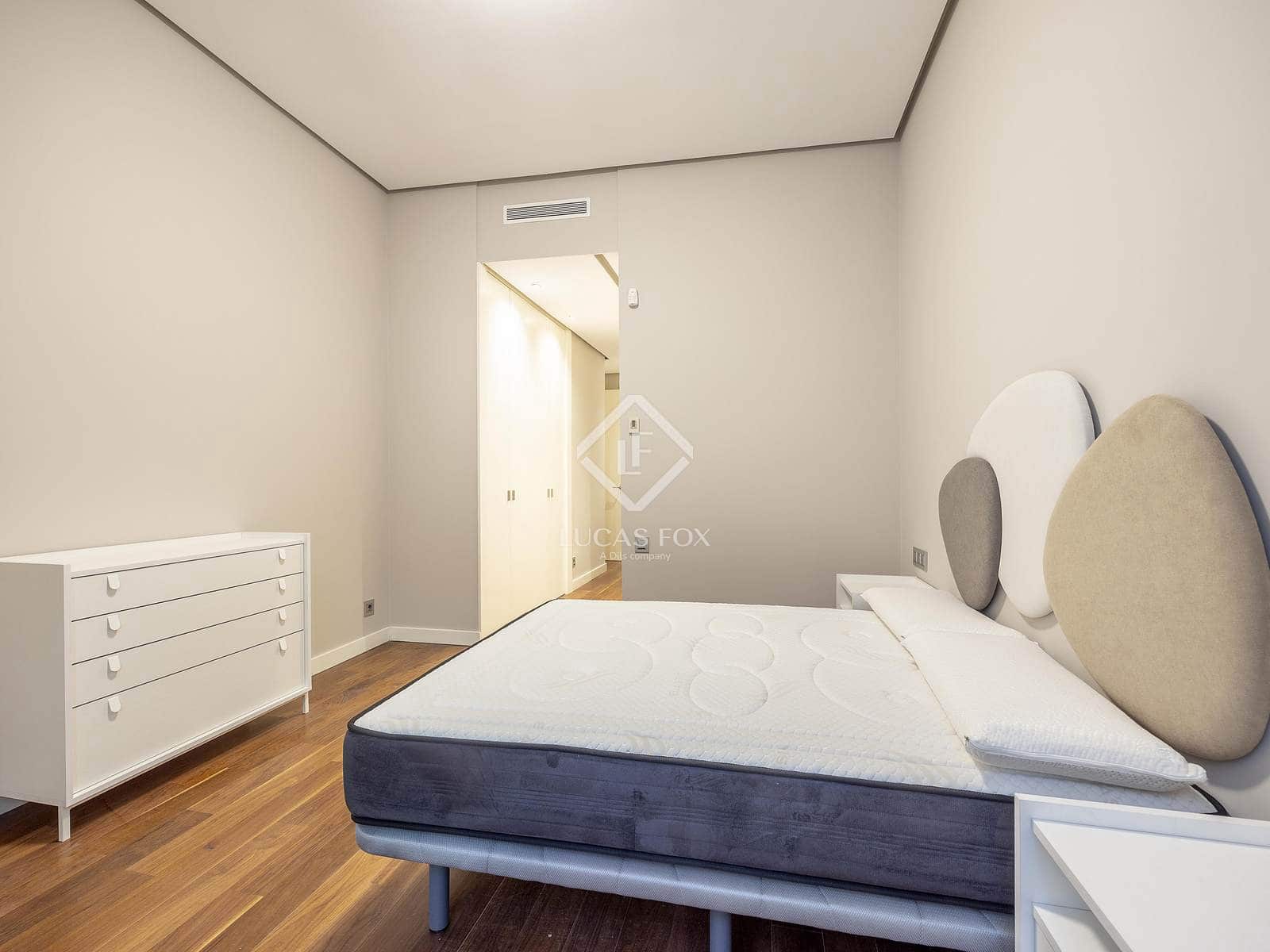 2 makuuhuone Huoneisto vuokrattavana paikassa Valencia kaupunki mukana 
autotalli - 2 500 € (Ref: 9340087)