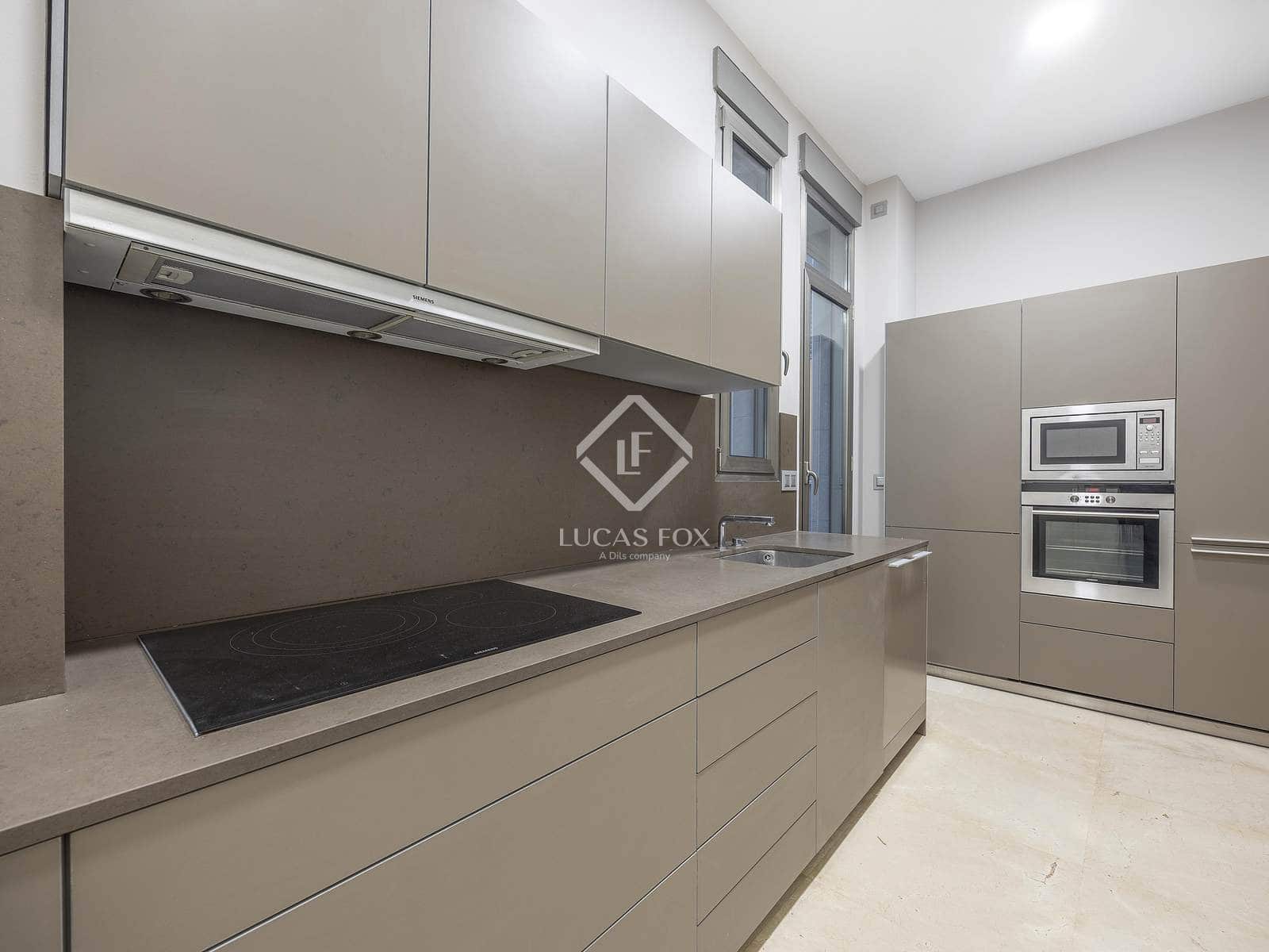 2 makuuhuone Huoneisto vuokrattavana paikassa Valencia kaupunki mukana 
autotalli - 2 500 € (Ref: 9340087)