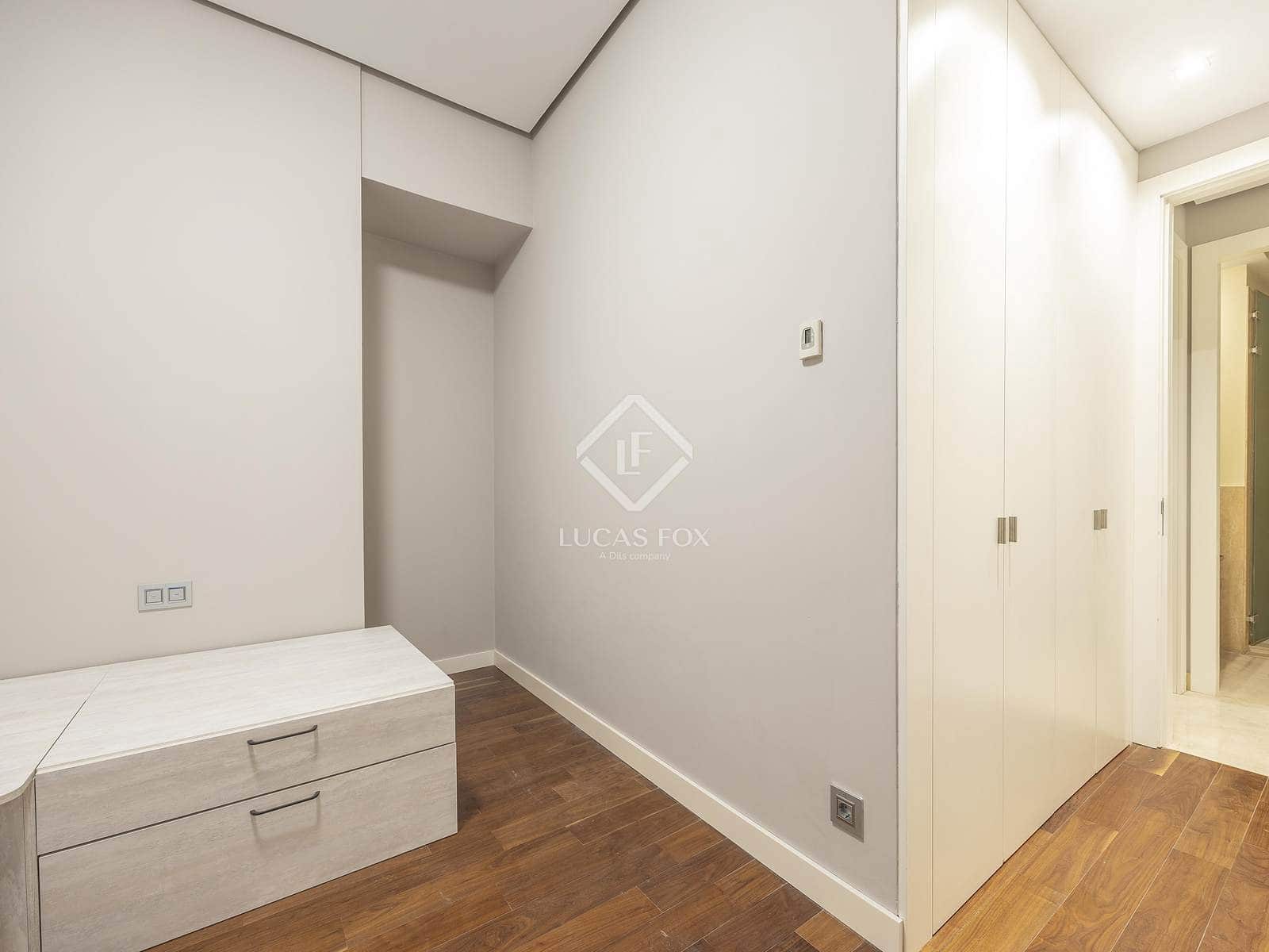 2 makuuhuone Huoneisto vuokrattavana paikassa Valencia kaupunki mukana 
autotalli - 2 500 € (Ref: 9340087)