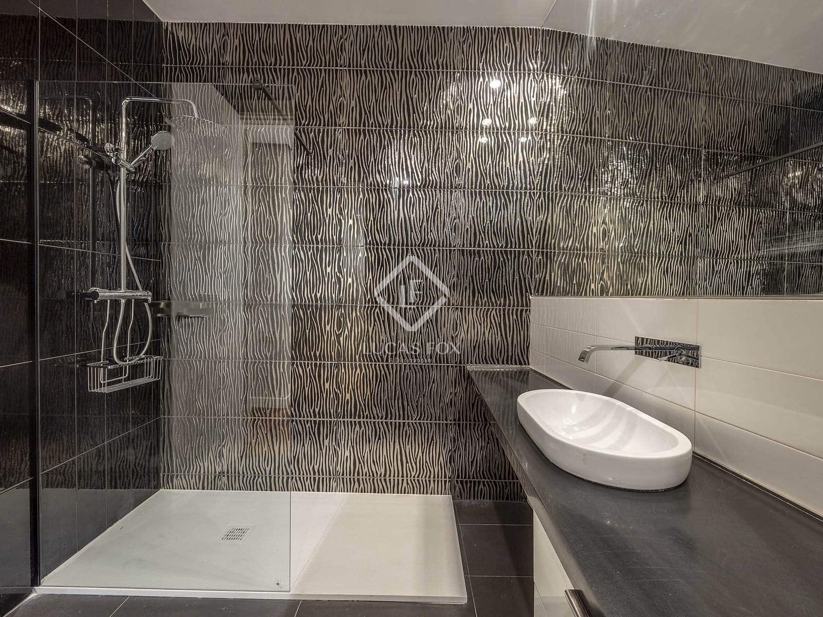 2 makuuhuone Huoneisto vuokrattavana paikassa Valencia kaupunki mukana 
autotalli - 2 500 € (Ref: 9340087)