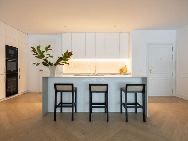 4 slaapkamer Appartement te koop in Castellana, Madrid stad - € 3.750.000 (Ref: 9340088)