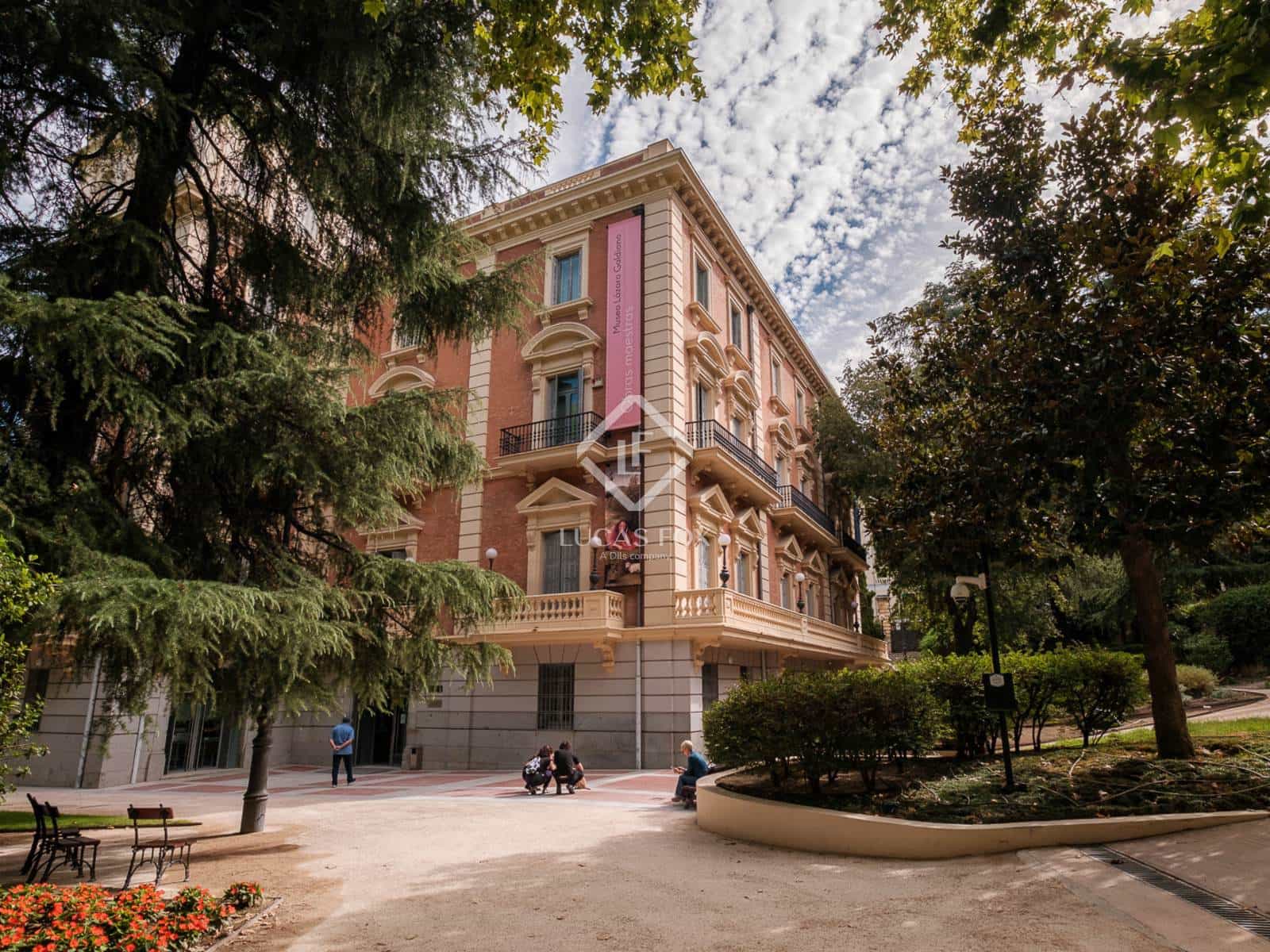 4 slaapkamer Appartement te koop in Madrid stad - € 3.750.000 (Ref: 9340088)