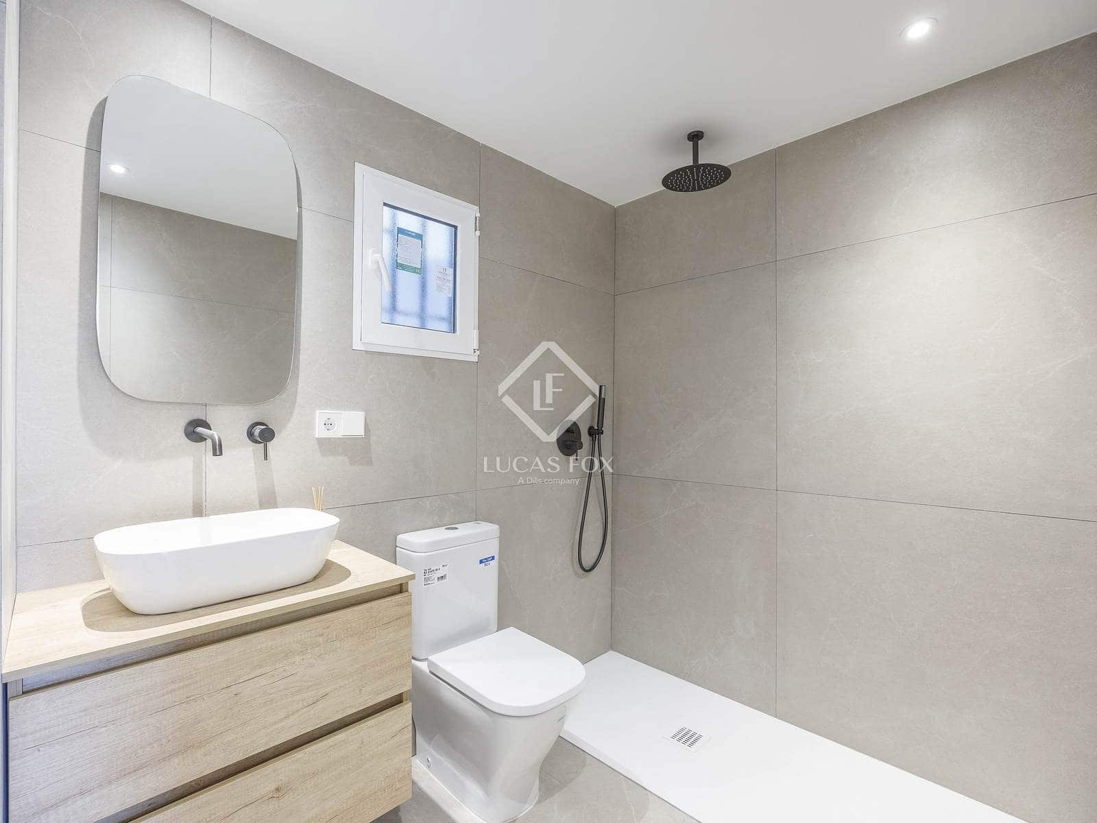 3 sovrum Lägenhet att hyra i Valencia stad - 2 600 € (Ref: 9340180)